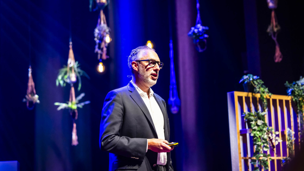 Photo credits: Nils van Houts